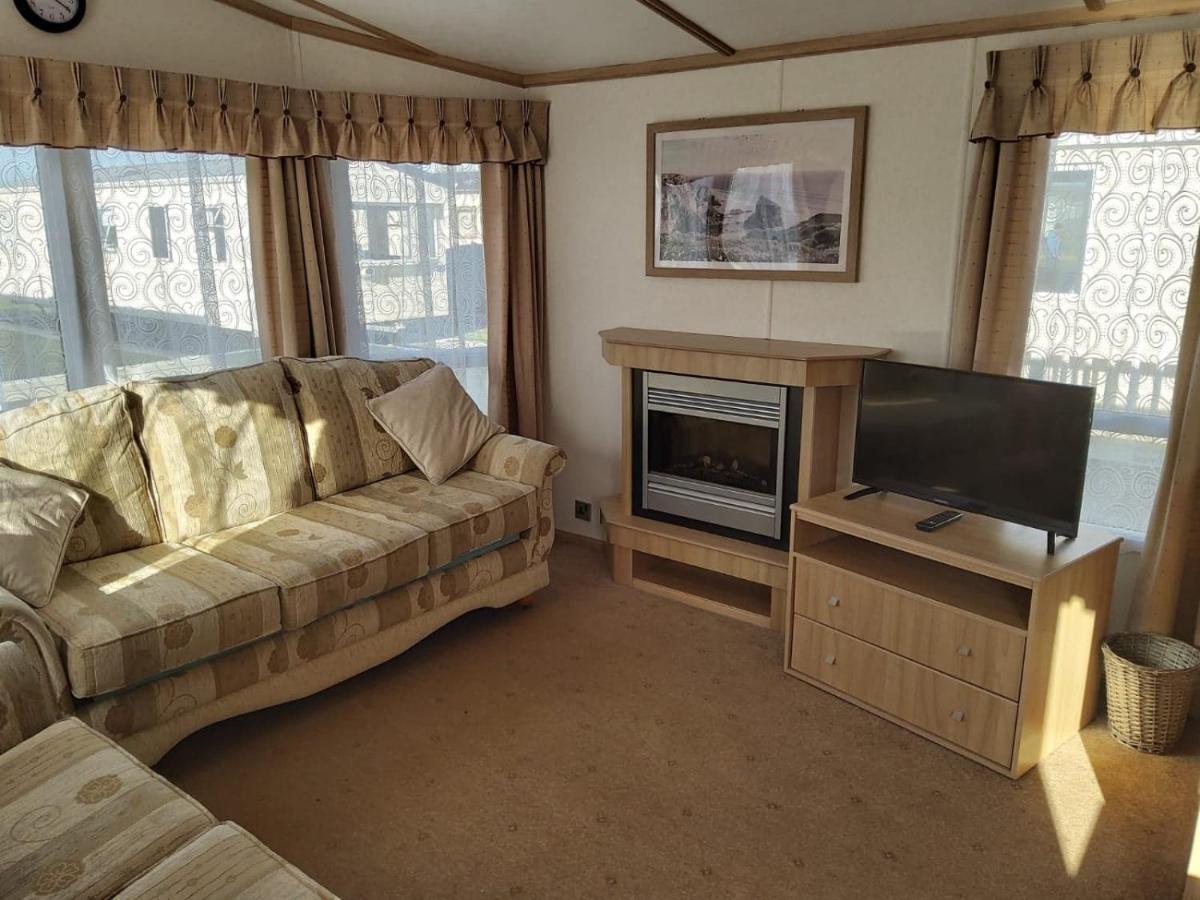 6 Berth Deluxe Caravan Pg73 Golden Palm Chapel Saint Leonards Exterior photo