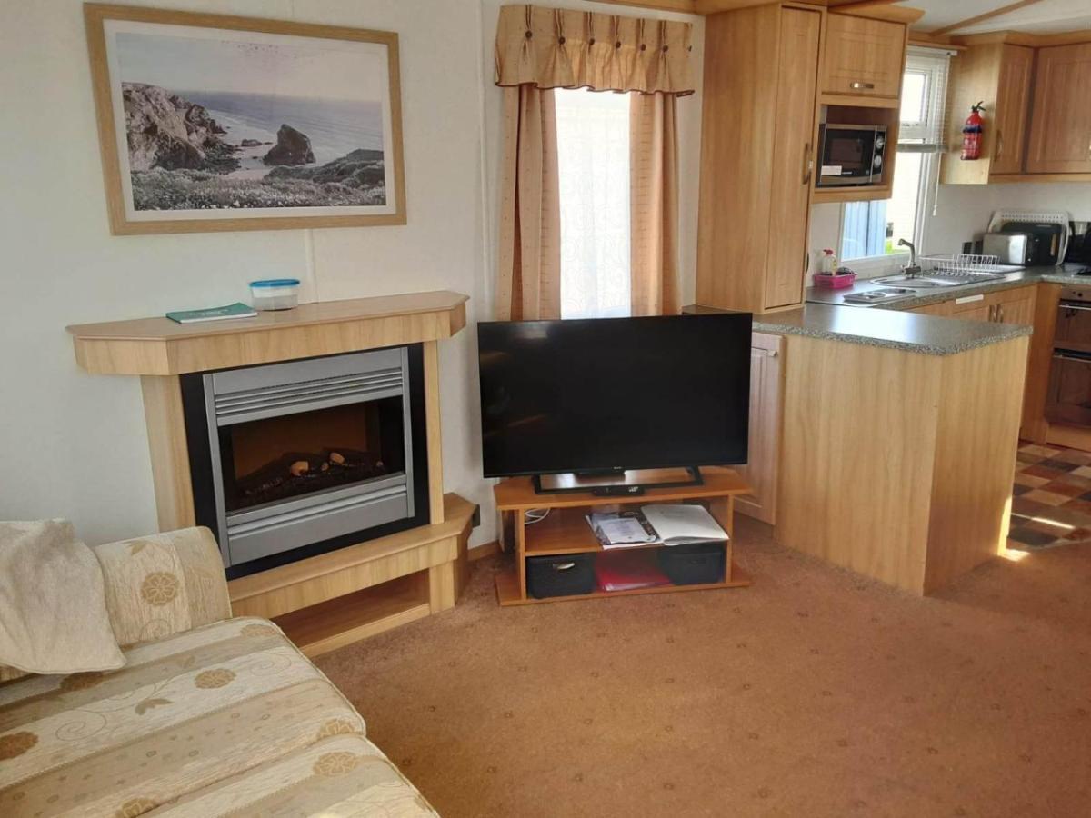 6 Berth Deluxe Caravan Pg73 Golden Palm Chapel Saint Leonards Exterior photo